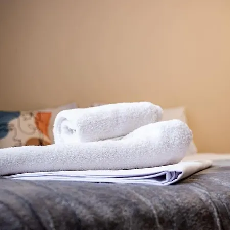 2bdrm *